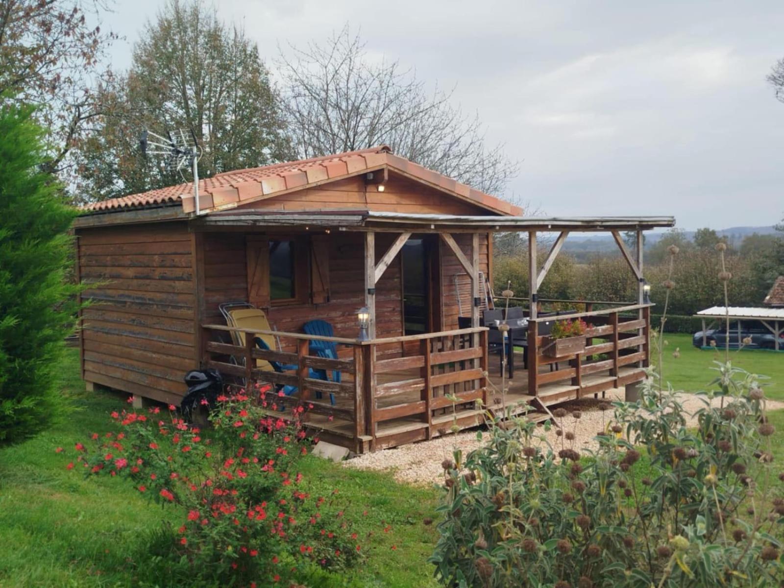 Le Chalet Douillet Saint-Genies 外观 照片